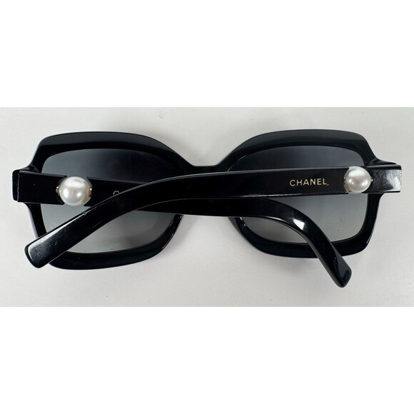 CHANEL 5132-H Pearl Sunglasses - Made in Italy - Rare Style   Includes Case main image 9